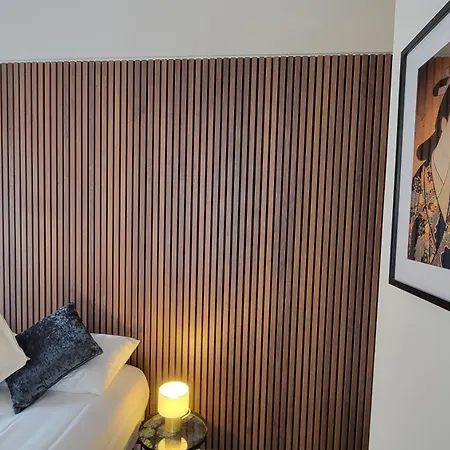 Le Prestige Du Sanctuaire شقة لورد